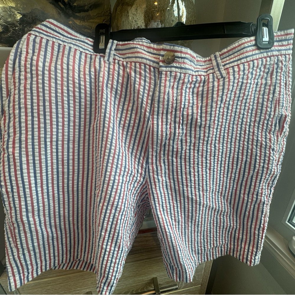 Vineyard Vines Men's Seersucker Shorts - Red, White & Blue Stripes